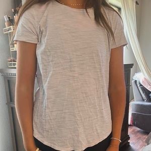 LULULEMON t-shirt!!